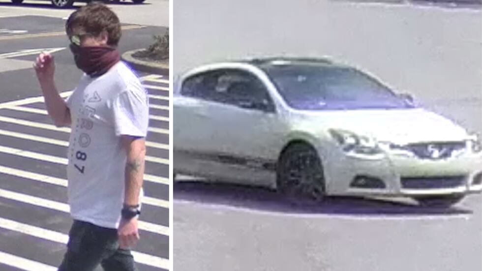 Deputies believe this man poses as a Walmart employee to steal products from the retail giant....