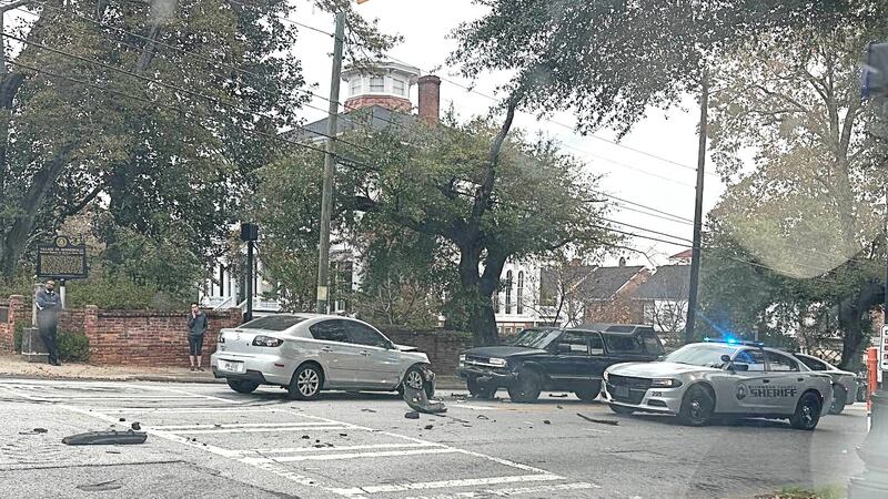 2 vehicle crash on Milledgeville Road, Walton Way