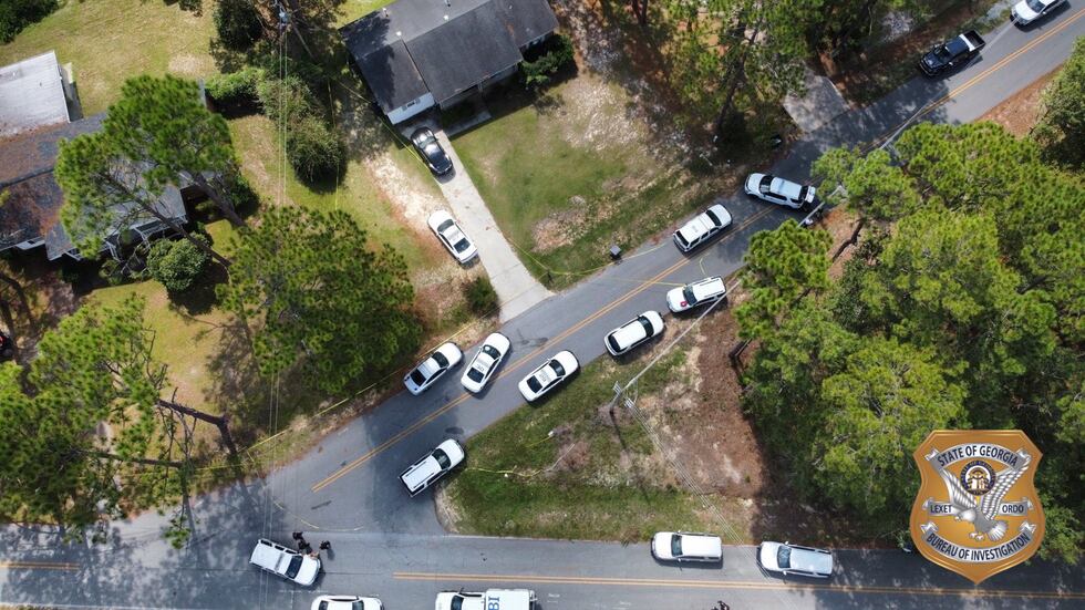 Emanuel County investigator shot serving warrant; suspect arrested