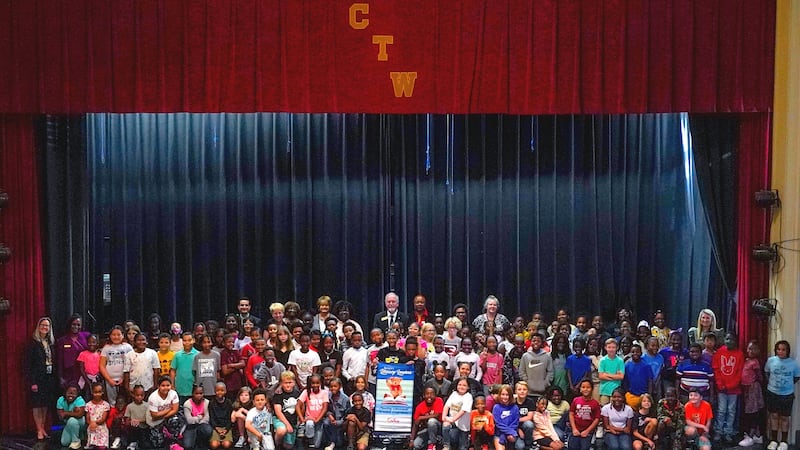 C.T. Walker receives Literacy Leader award